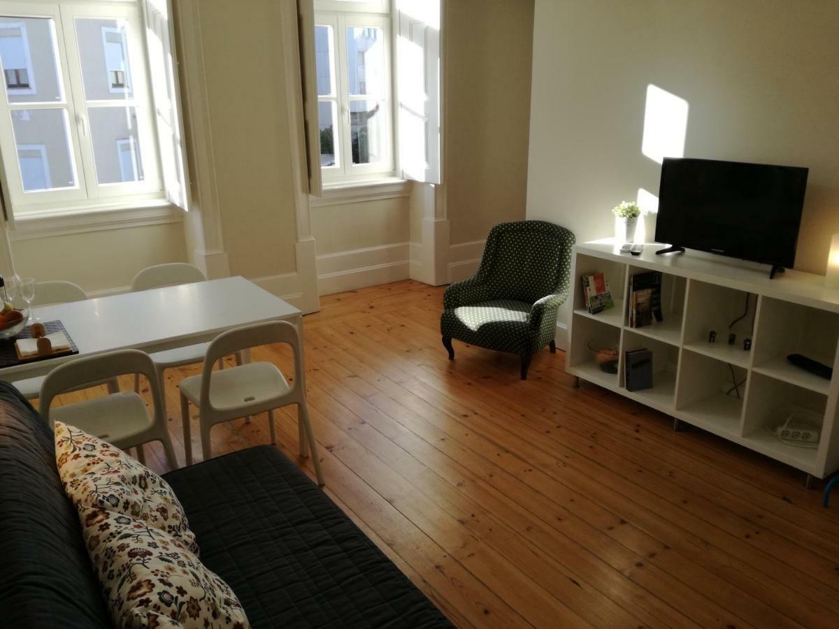 Ah33 - Estudios Coïmbre Extérieur photo